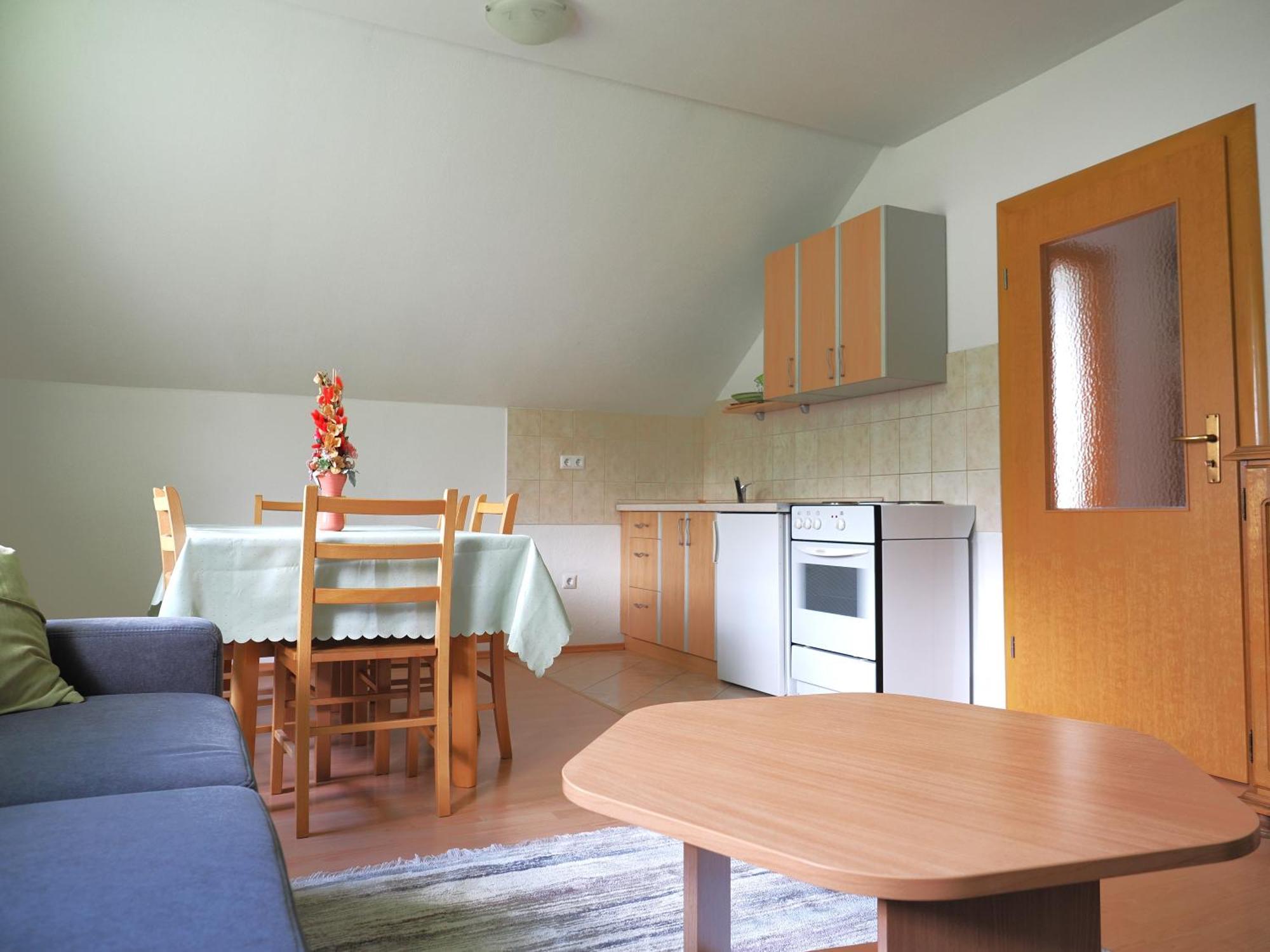 Apartman M. Rados Kupres  Eksteriør bilde